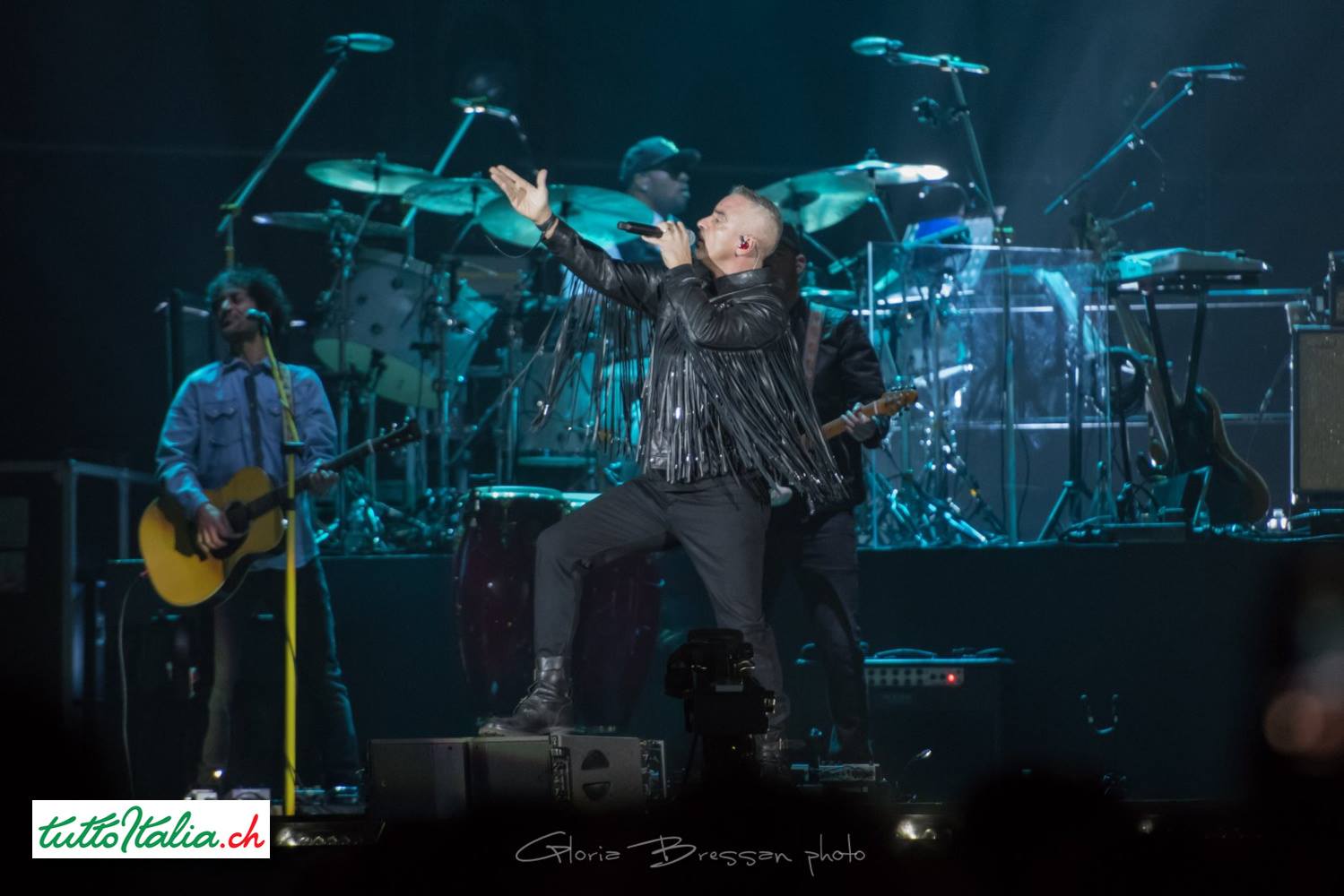Eros Ramazzotti  Zurigo 2019 Svizzera Hallenstadion Tuttoitalia