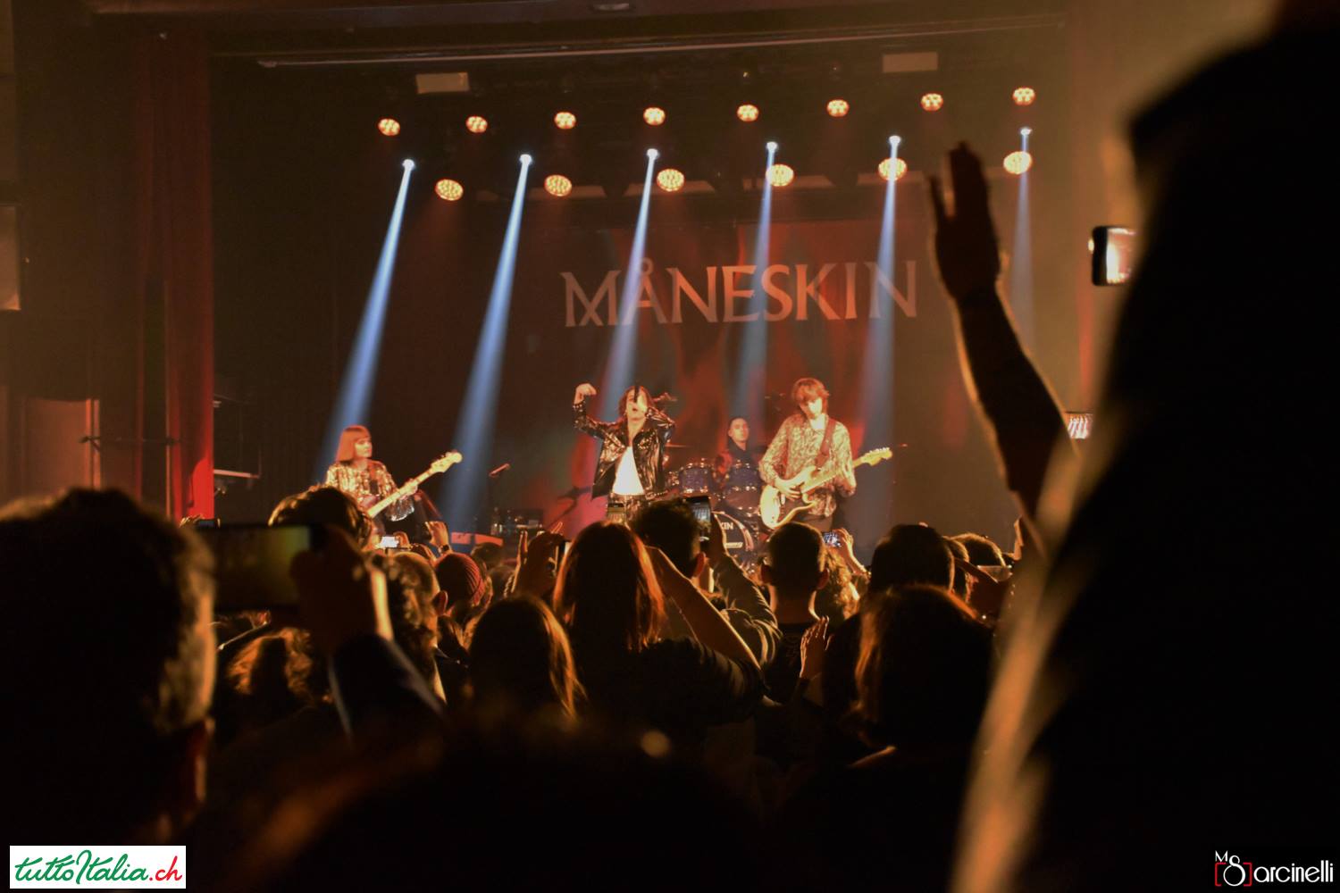 Måneskin live en Suisse « Aucune comparaison, nous sommes uniques ! ». Zurich, 12/02/2019