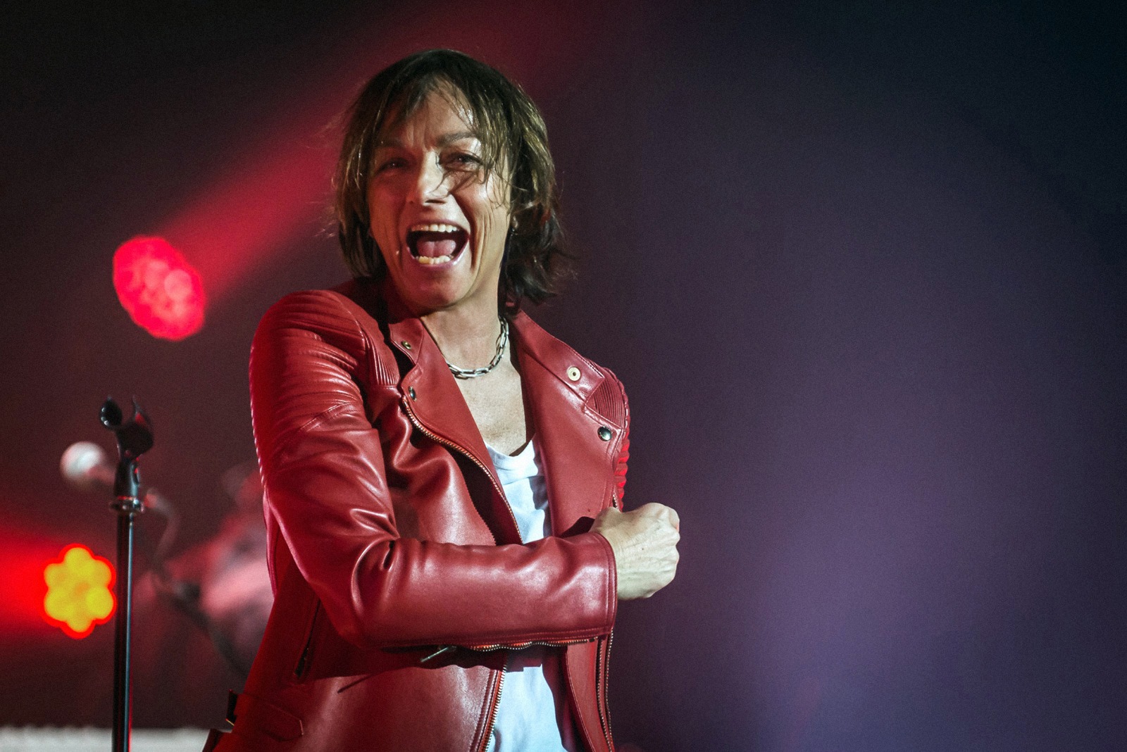 “Assenza” is out: the new single by Gianna Nannini