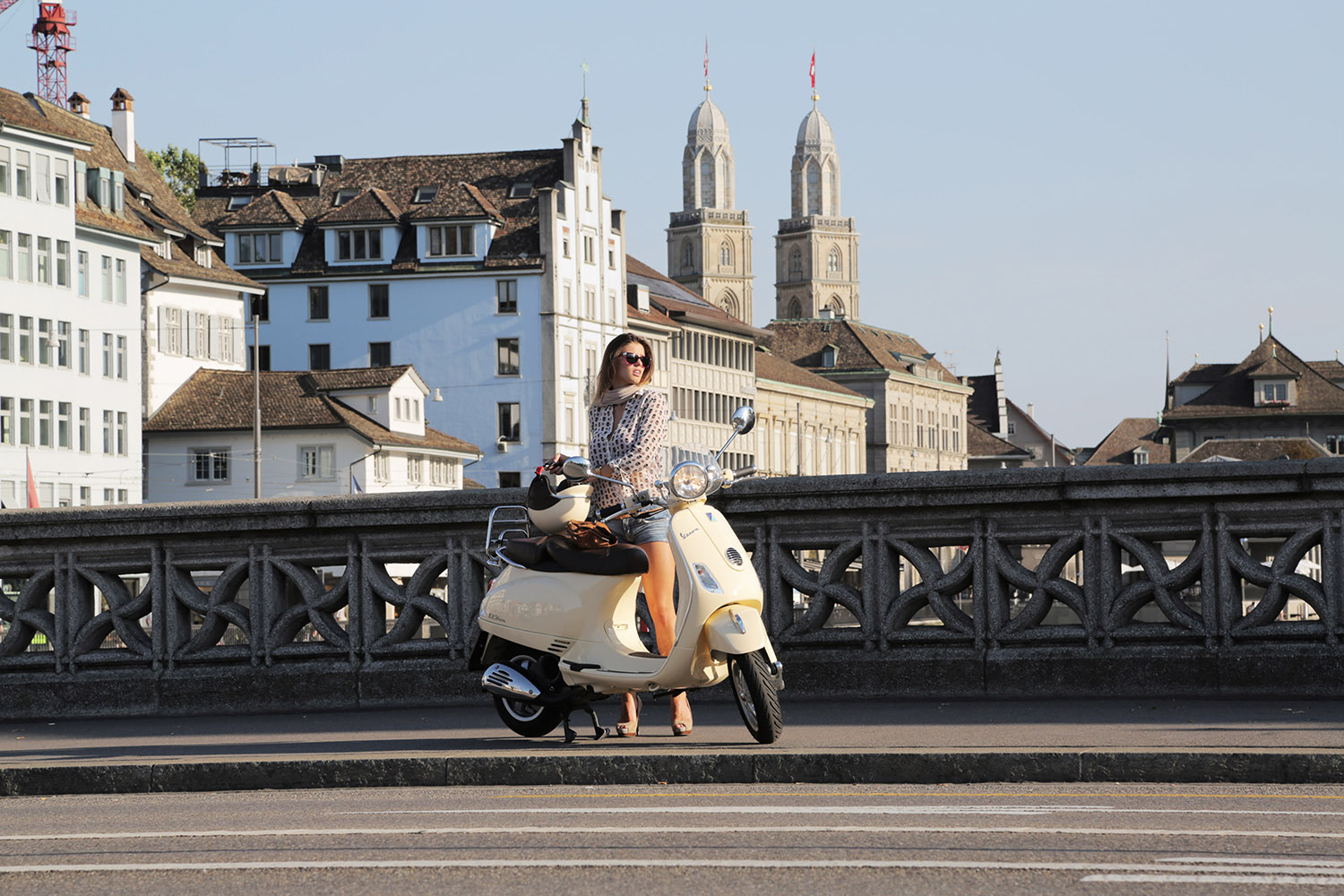 Live the dolce vita on a Vespa