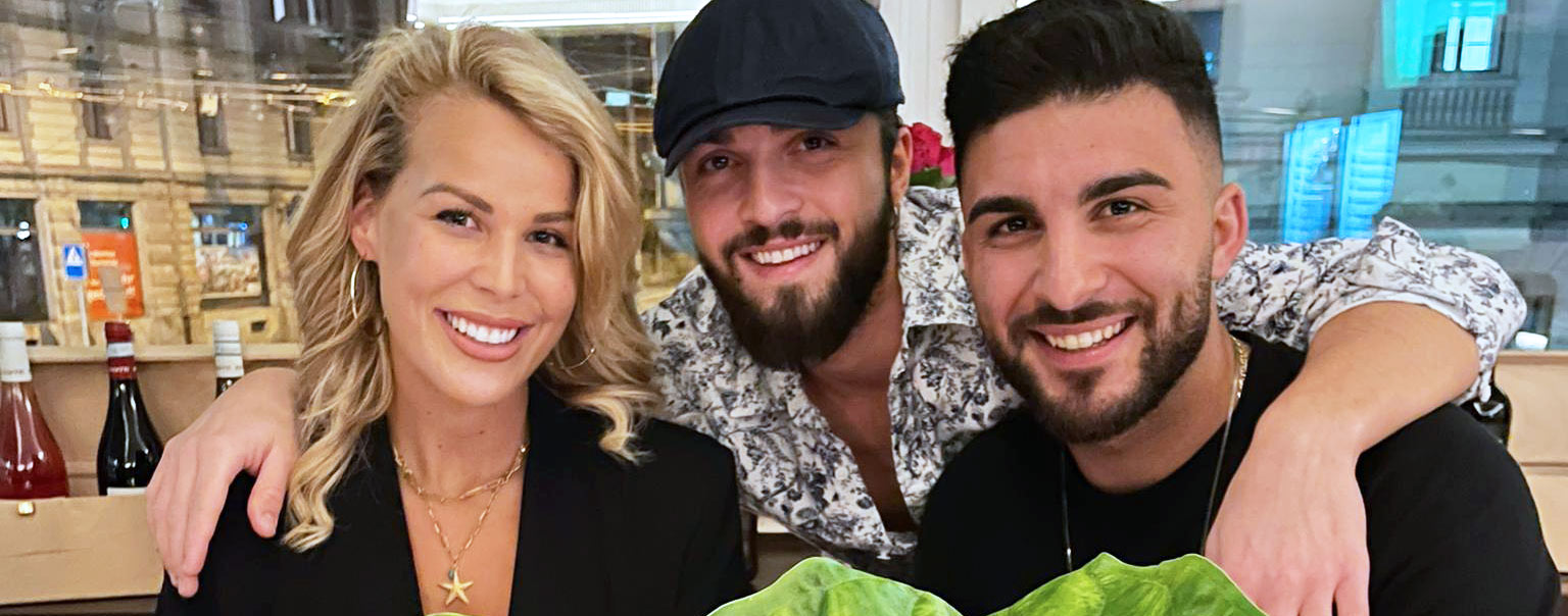 À table avec les finalistes de l'émission télévisée « Bachelorette »