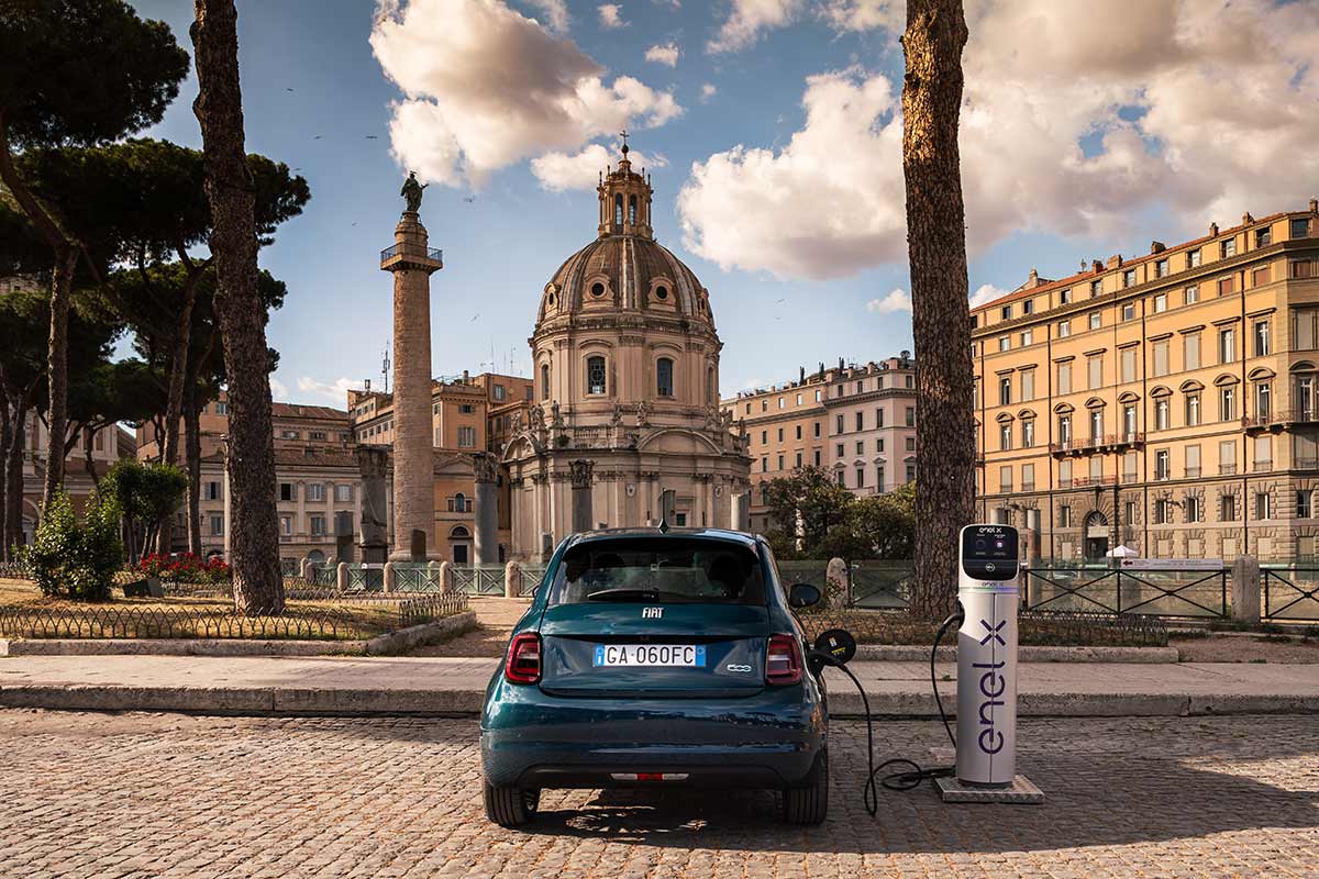 Sold out: the special “la Prima” cabrio numbered edition