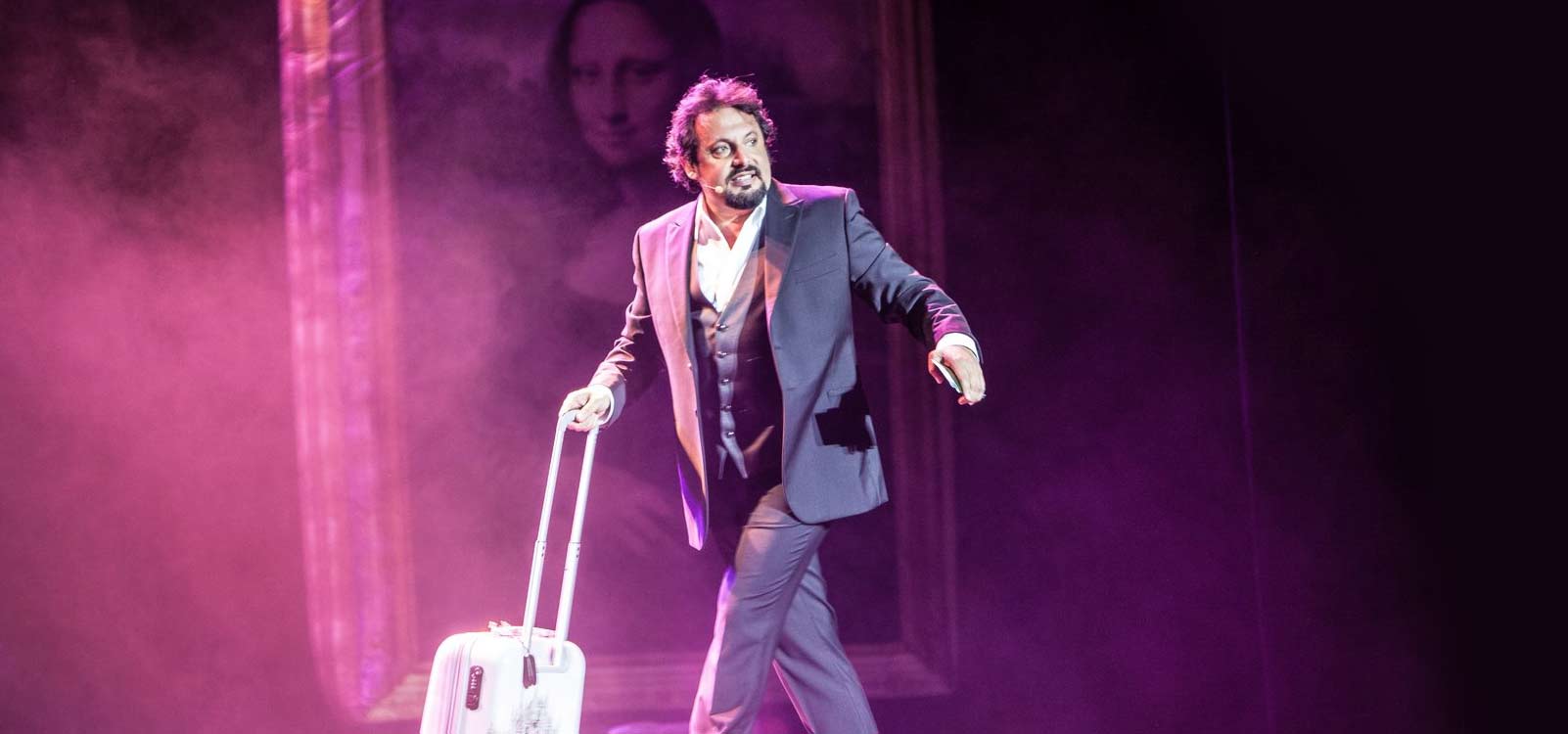 Enrico Brignano au Volkshaus de Zurich le 27 avril 2015