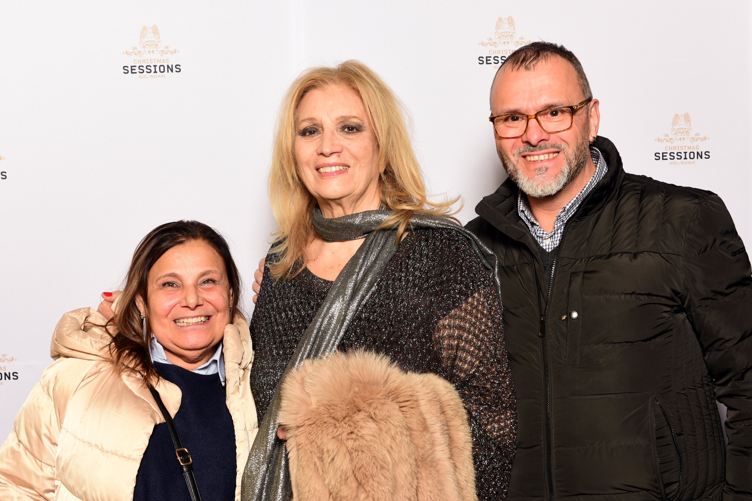 Iva Zanicchi conquista Biel: le Christmas Sessions si chiudono con un Meet & Greet indimenticabile