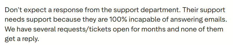 Review criticizes support for not answering emails for months