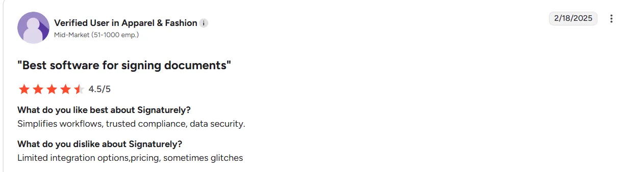 4.5-star review of Signaturely on G2 by a user from a mid-market business