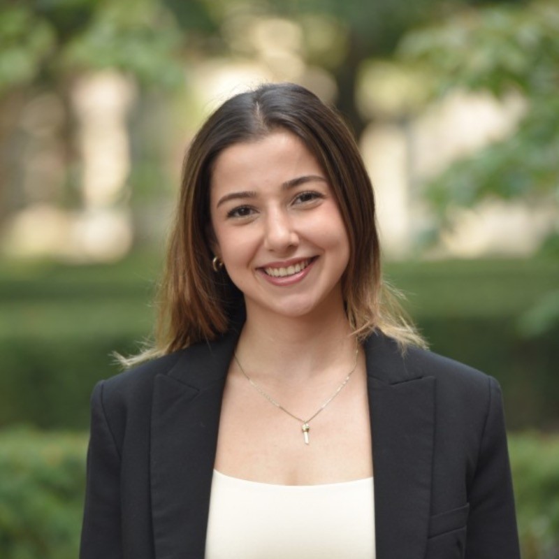 Elif  Sen