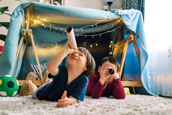 Easy indoor activities for little kids