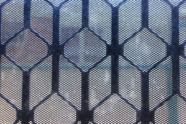 The extra benefits of security screens