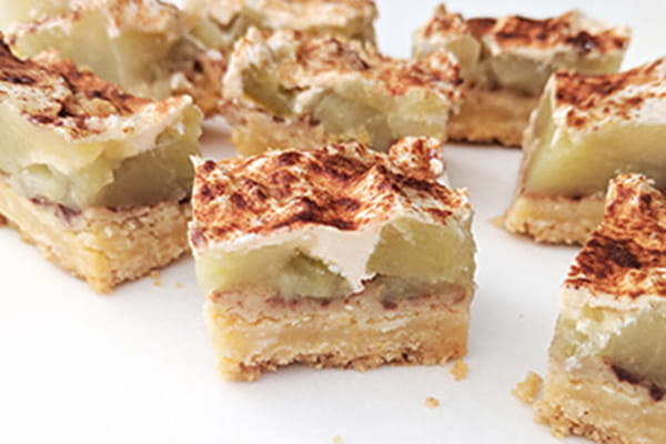 Simple and tasty apple slice