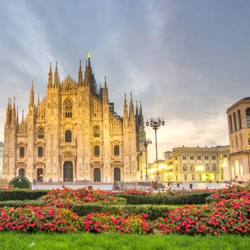 Milan skyline for AI Trainings