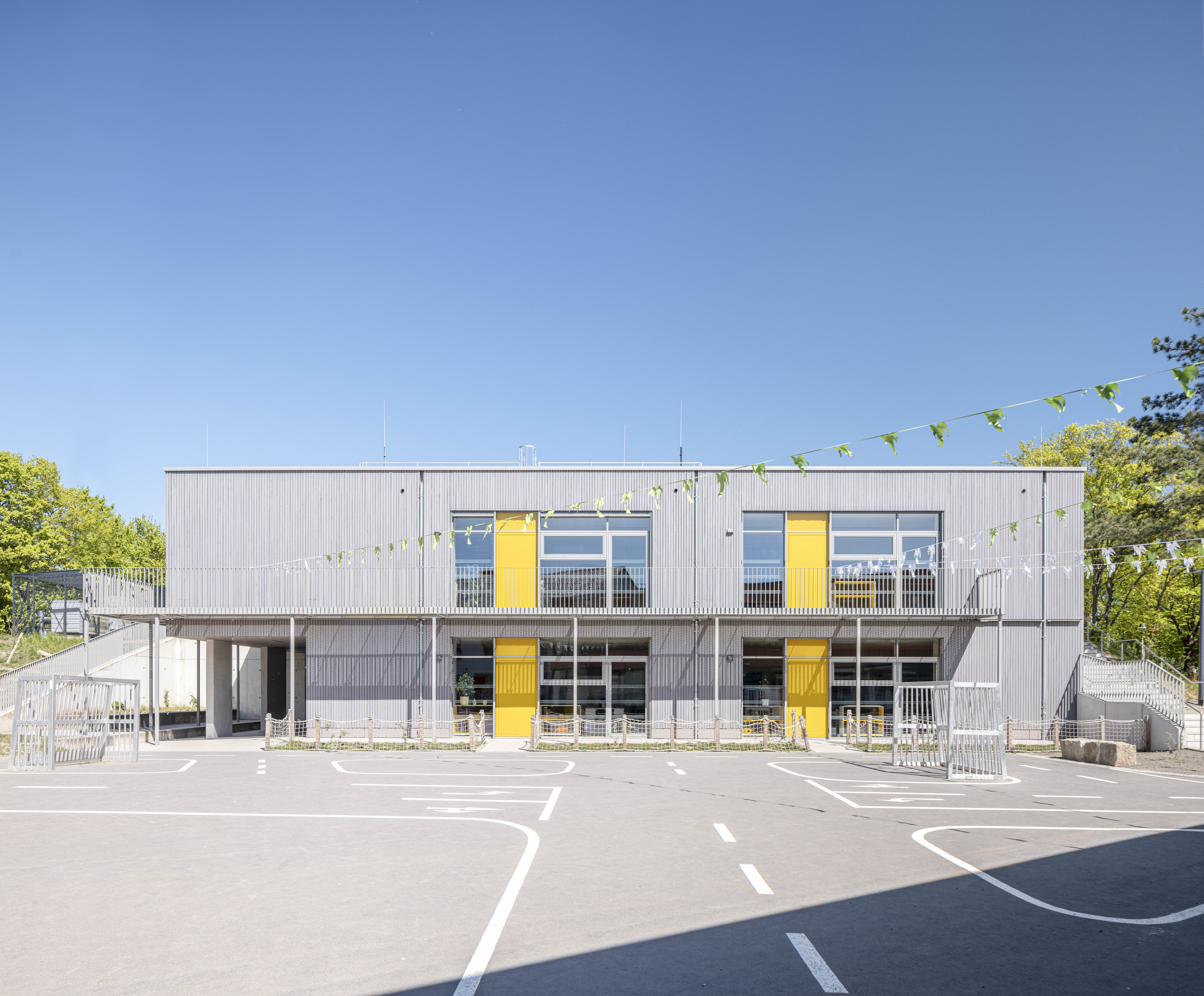 Turnhalle mit Ganztagsbetreuung, Kassel