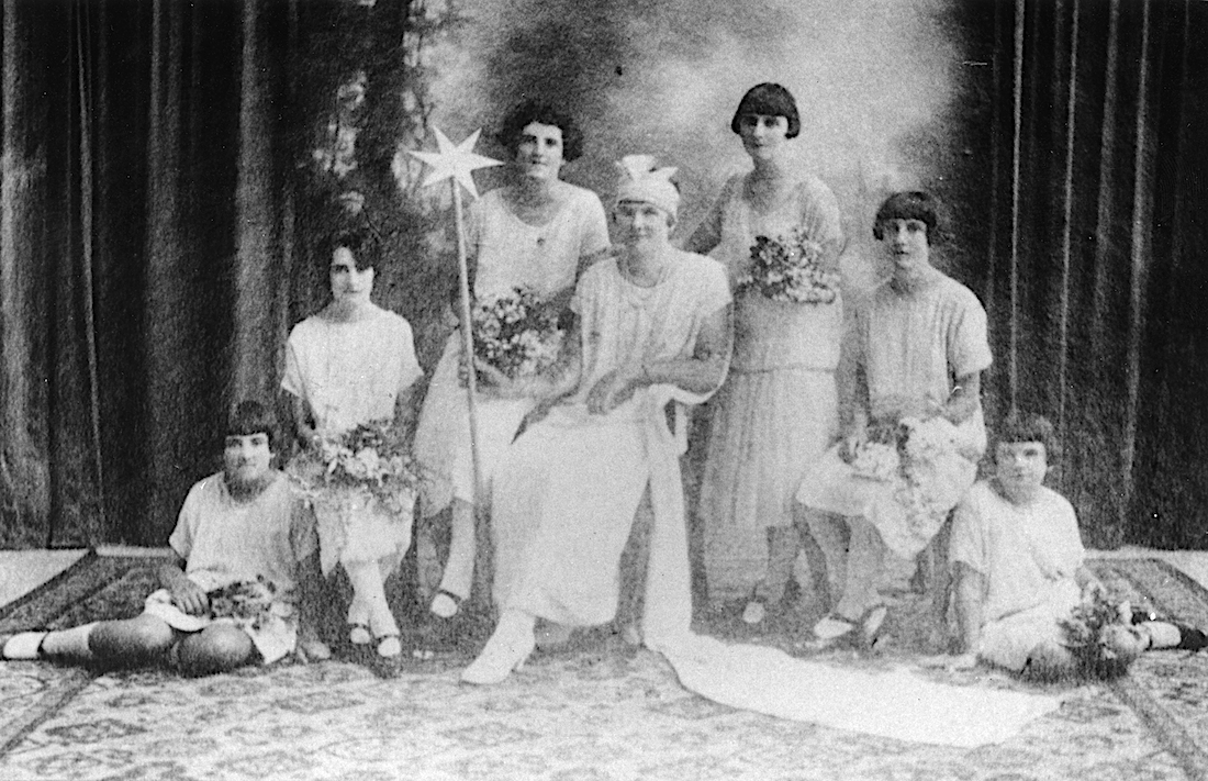 1926 Queen Competition