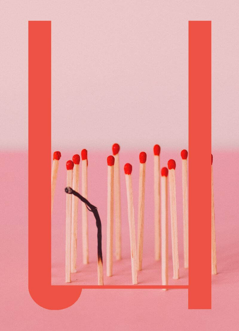 Als een burn-out betekent dat je overspannen bent door je werk, dan zou je kunnen denken dat enkele maanden ziekteverlof, halftijds werken of gewoon even vakantie die burn-out wel kan oplossen. Maar helaas... 't is niet zo eenvoudig. Arbeidspsycholoog Tim Vantilborgh, prof aan de VUB, vertelt aan Koen Fillet waarom minder werken niet per se helpt tegen een burn-out. 