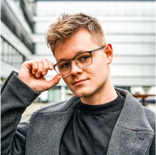 Mika H.