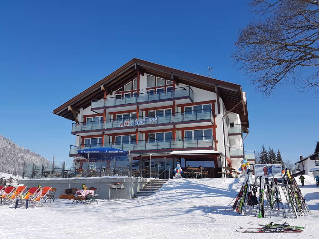 Aktivitäten im Winter - Berg- und Skidorf