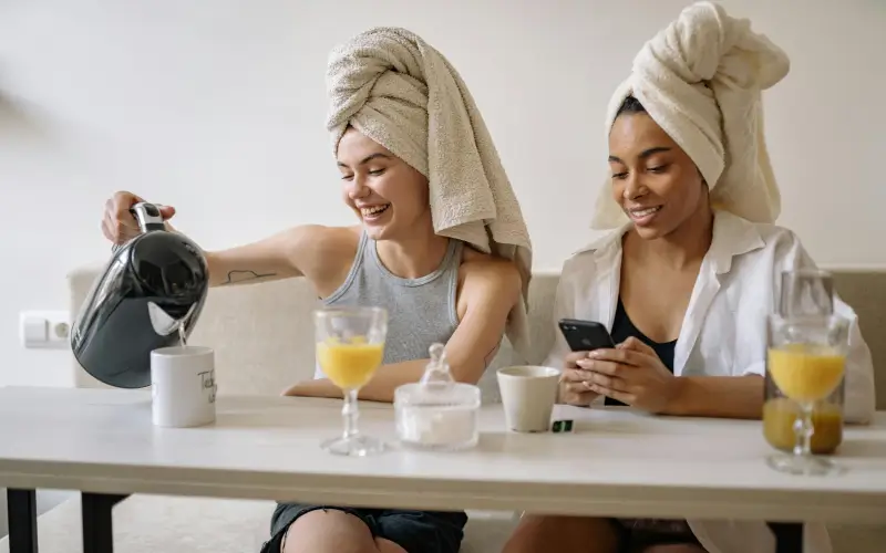 two women relaxing and recharging on the weekend