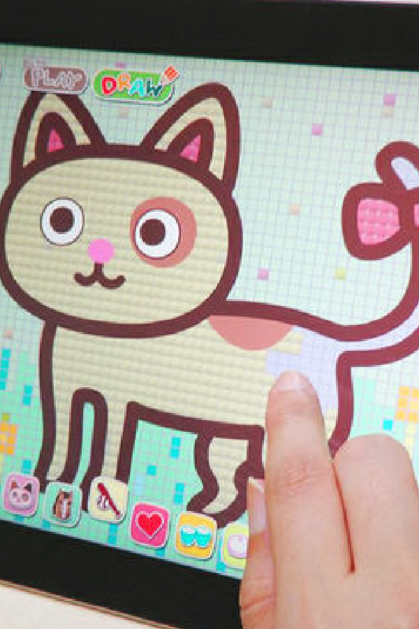 child using color band app to draw cat
