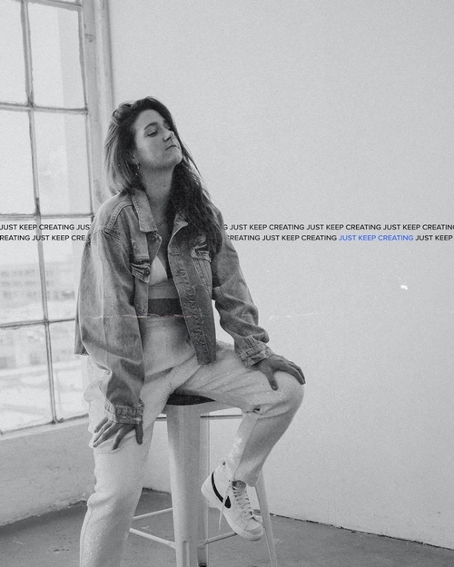 Maddie Nieman sitting on a bench