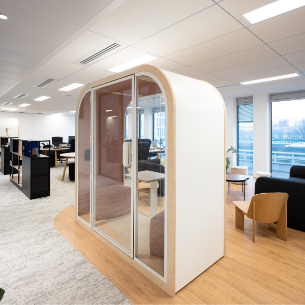 Des cabines acoustiques ouvertes sur leur environnement