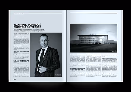 Double page du magazine de haute horlogerie la Revue des montres