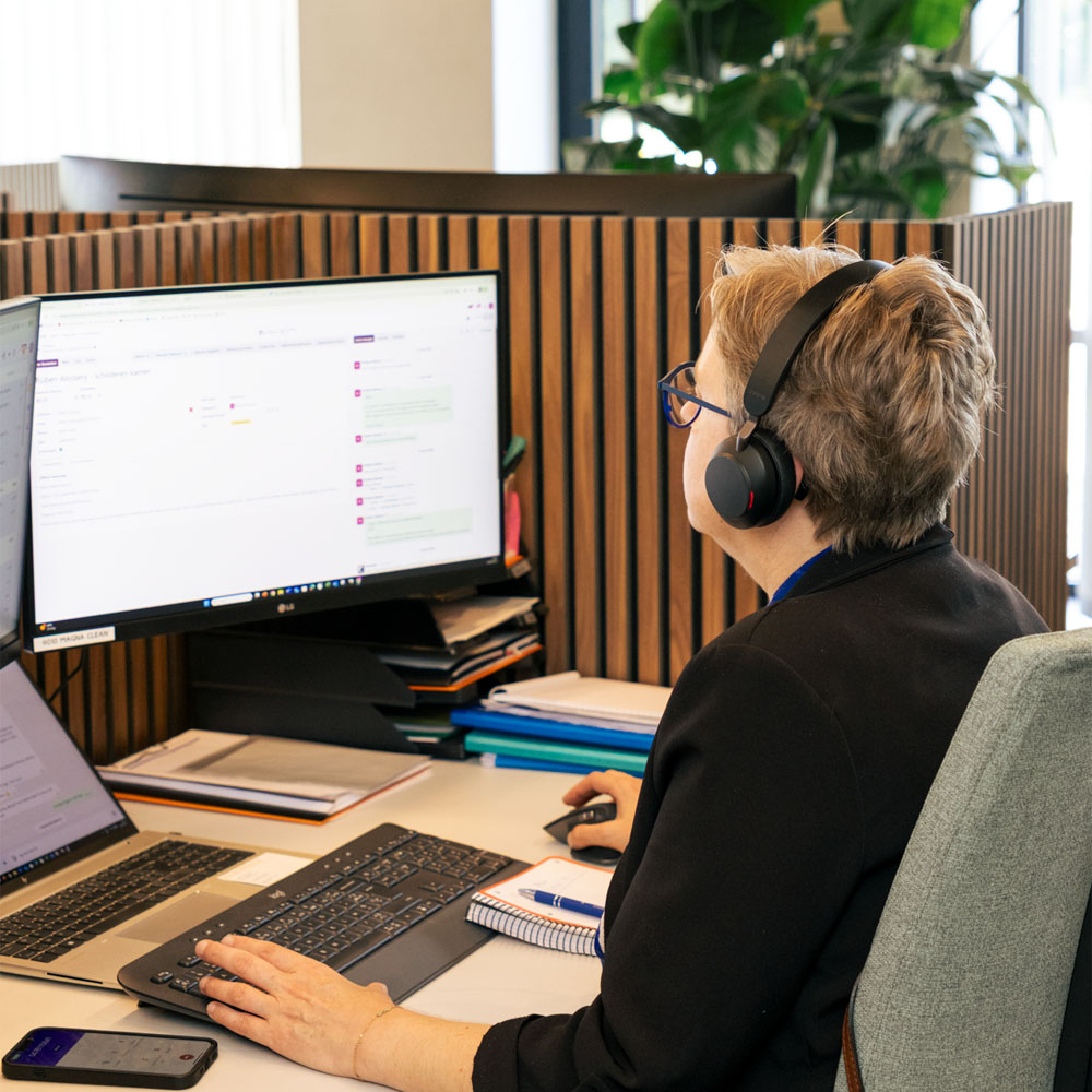 Senior Office Assistent