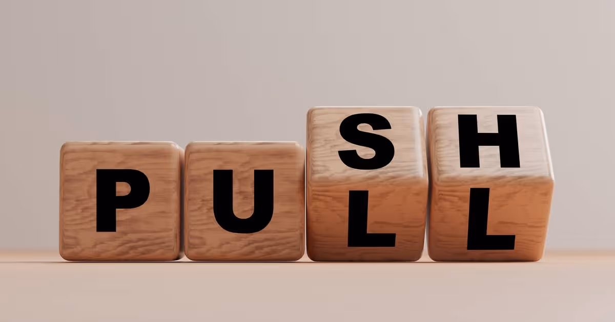 Push - Pull of store operations