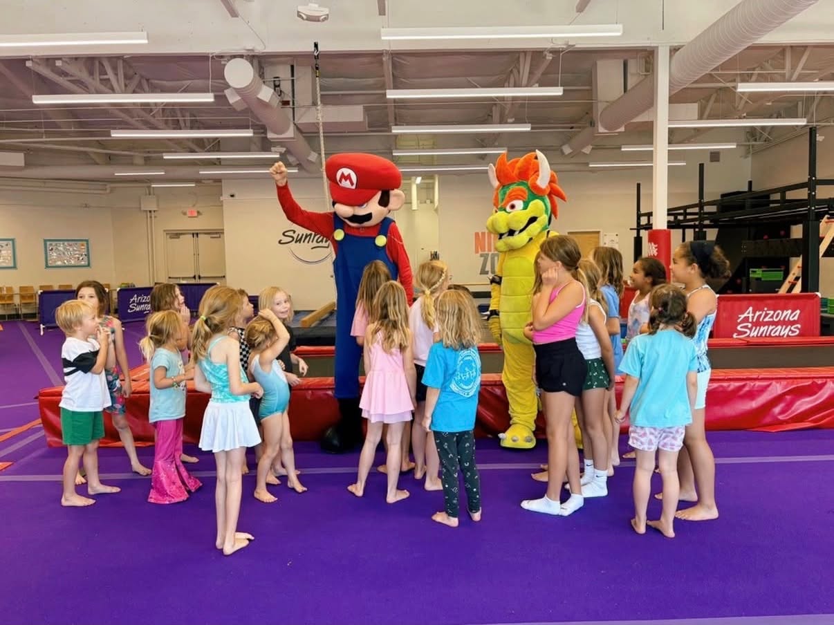 Arizona Sunrays Hosts an Olympic Watch Party