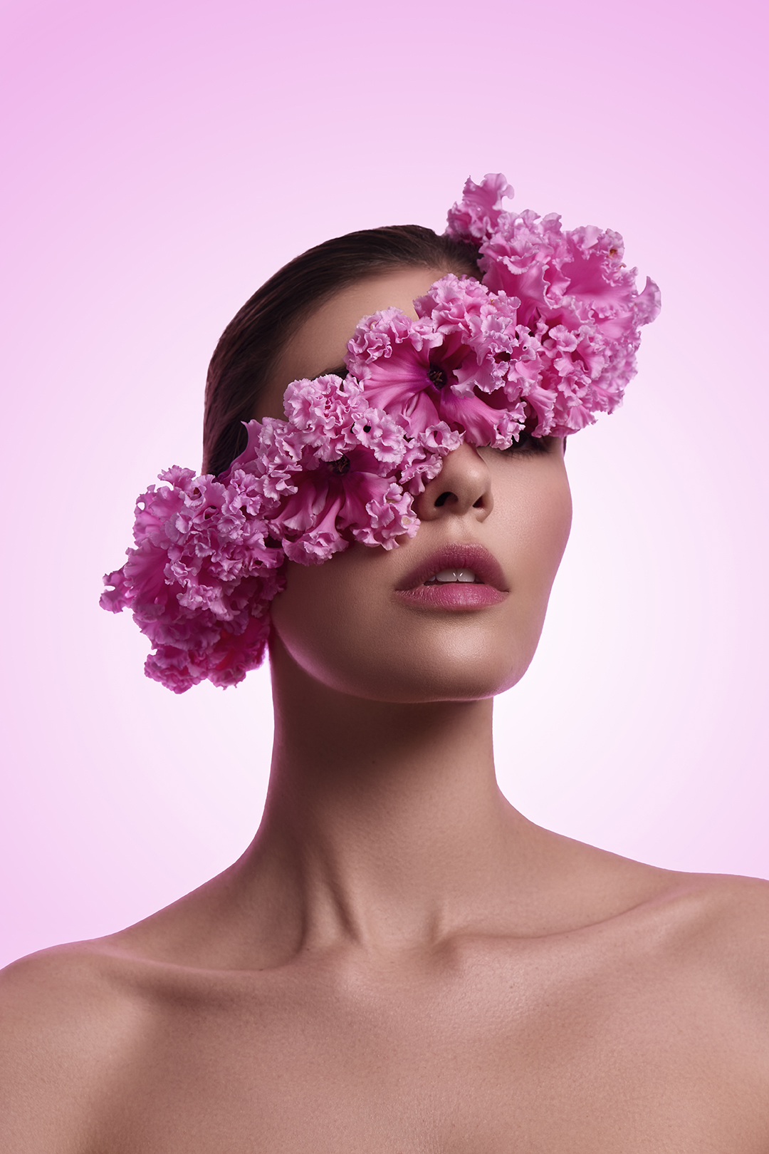 Beauty Portrait mit Blumendekoration – Fotostudio Zürich