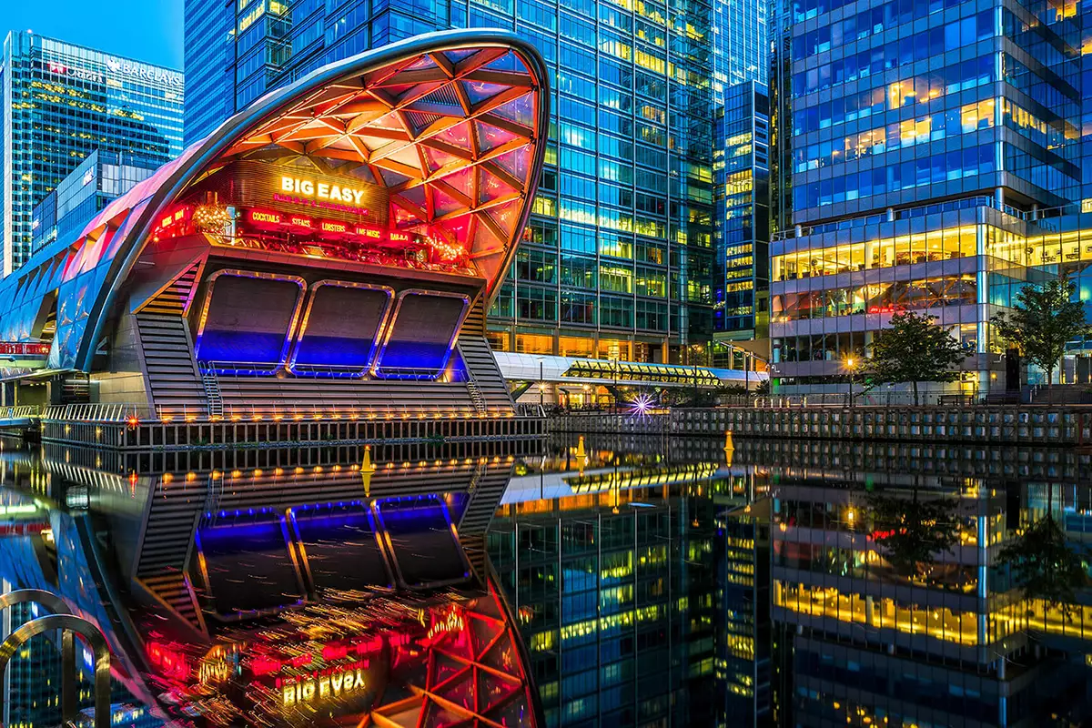 canary wharf image