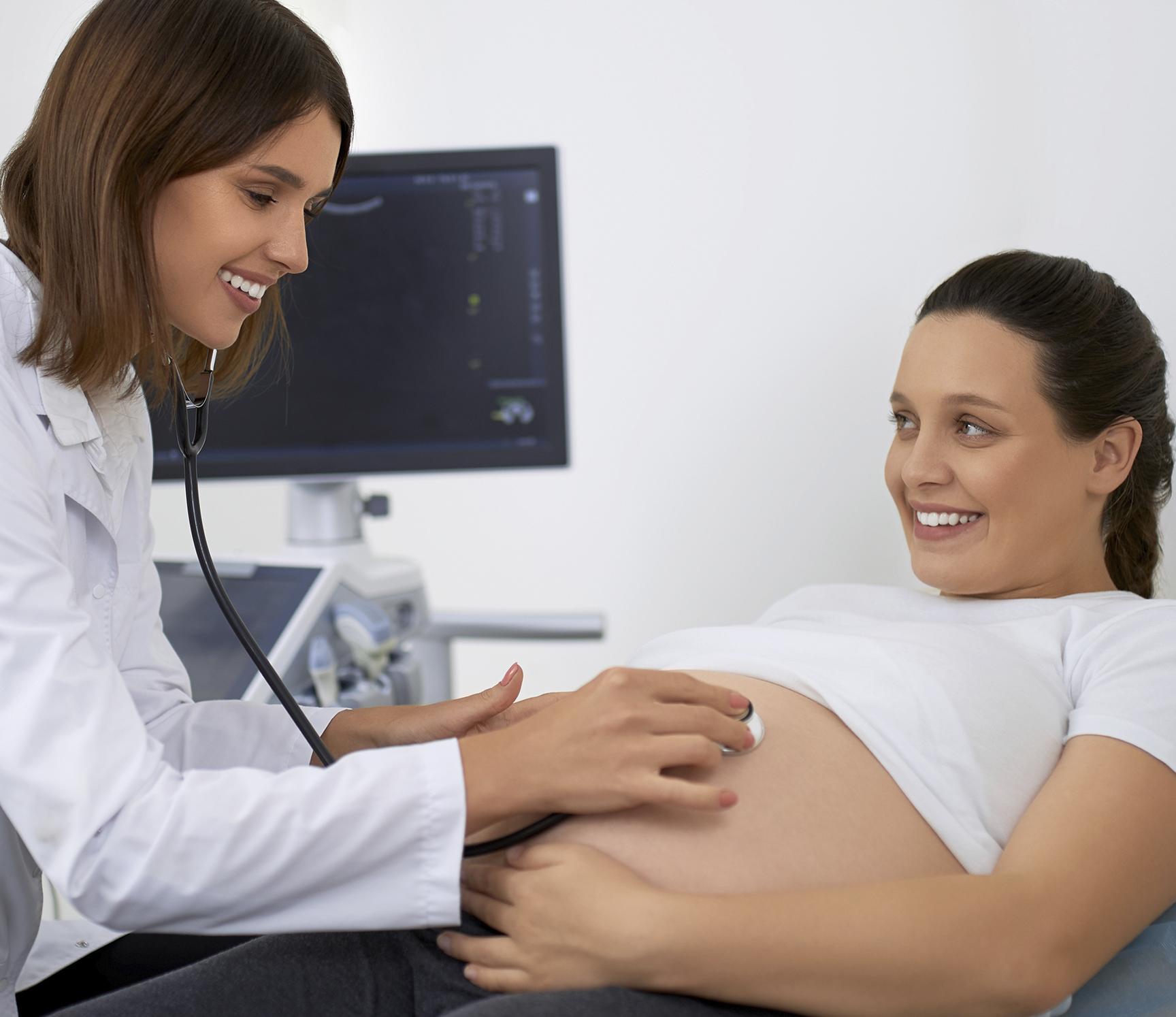 Seguro de maternidad, Incluyen complicaciones de maternidad, parto prematuro, complicaciones del postparto, atención del recién nacido y complicaciones.