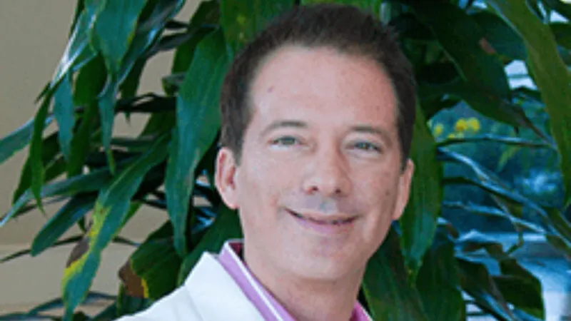 Dallas doctor: 'We have so many people that move here that, six months later are coming in with nasal and sinus problems'