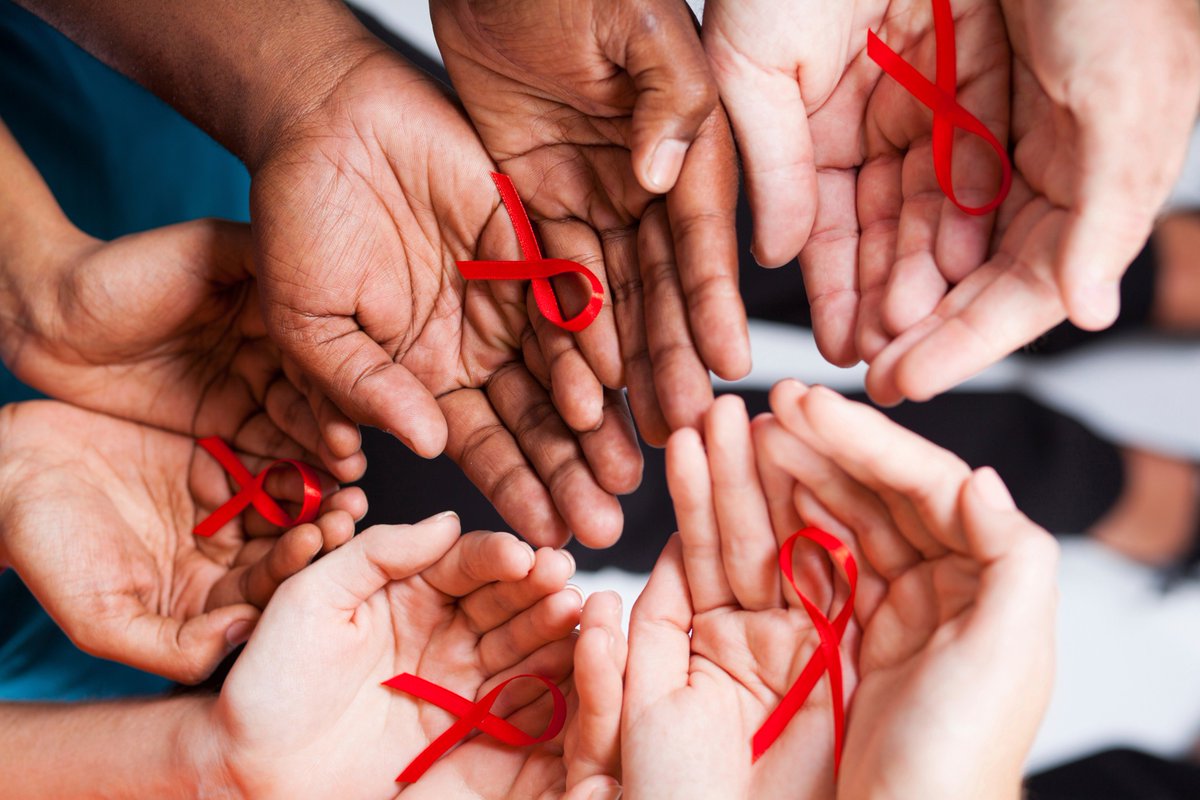 Medicamentos contra HIV são muito mais seguros hoje do que eram antigamente