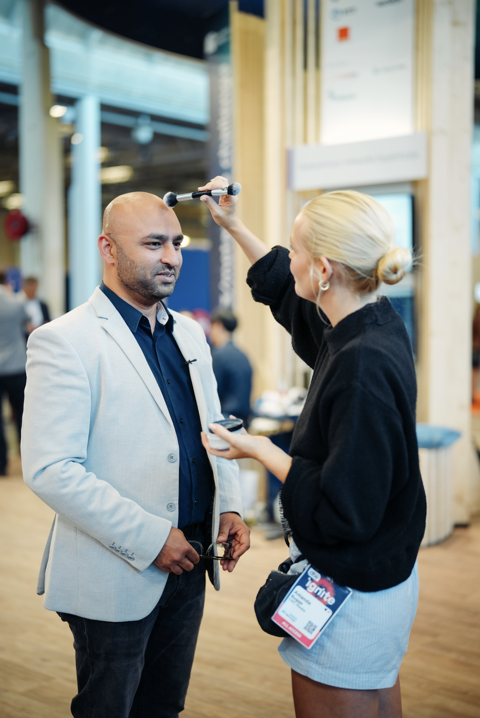 Litemotions' team gør klar til corporate video shoot