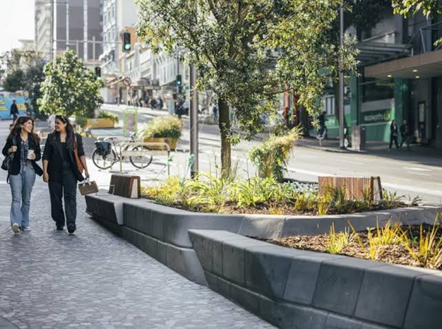 Te Hā Noa - Victoria Street Linear Park