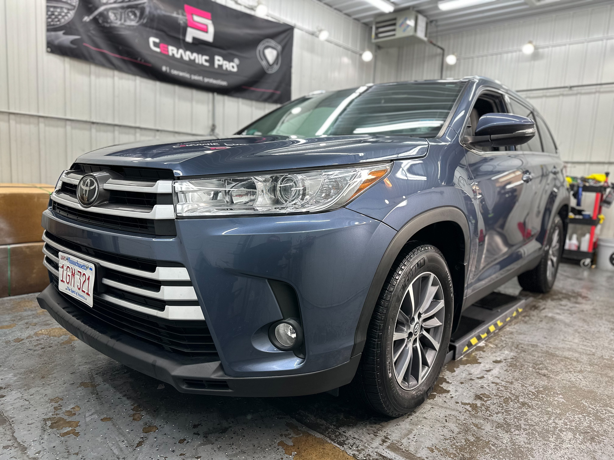 2019 Toyota Highlander XLE's photo