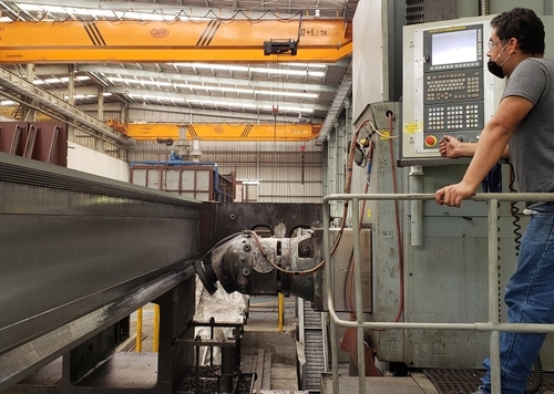 Columna EAF y brazos de electrodos conductores 3