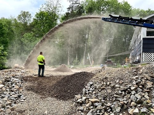 leandscapeBarn Rocks