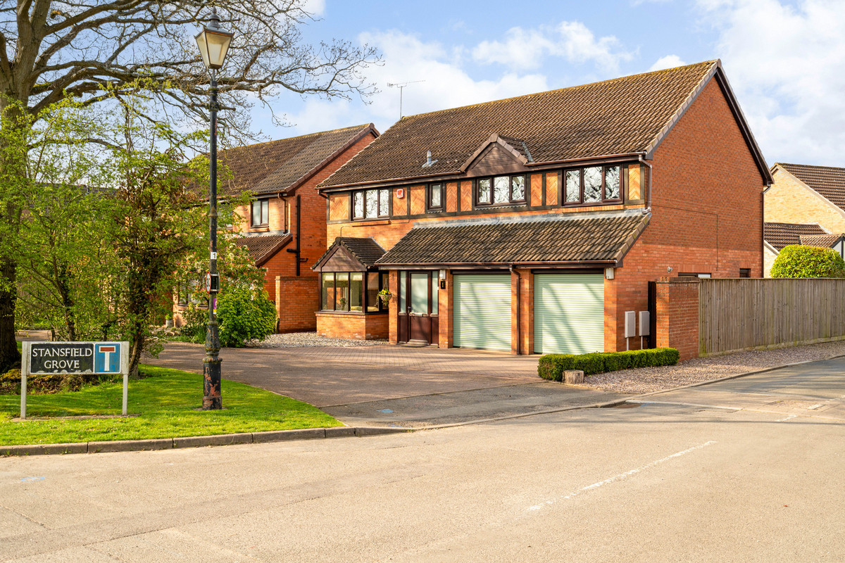 Stansfield Grove, Kenilworth, CV8