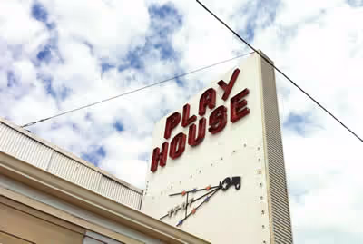 Playhouse movie theatre at mott nd