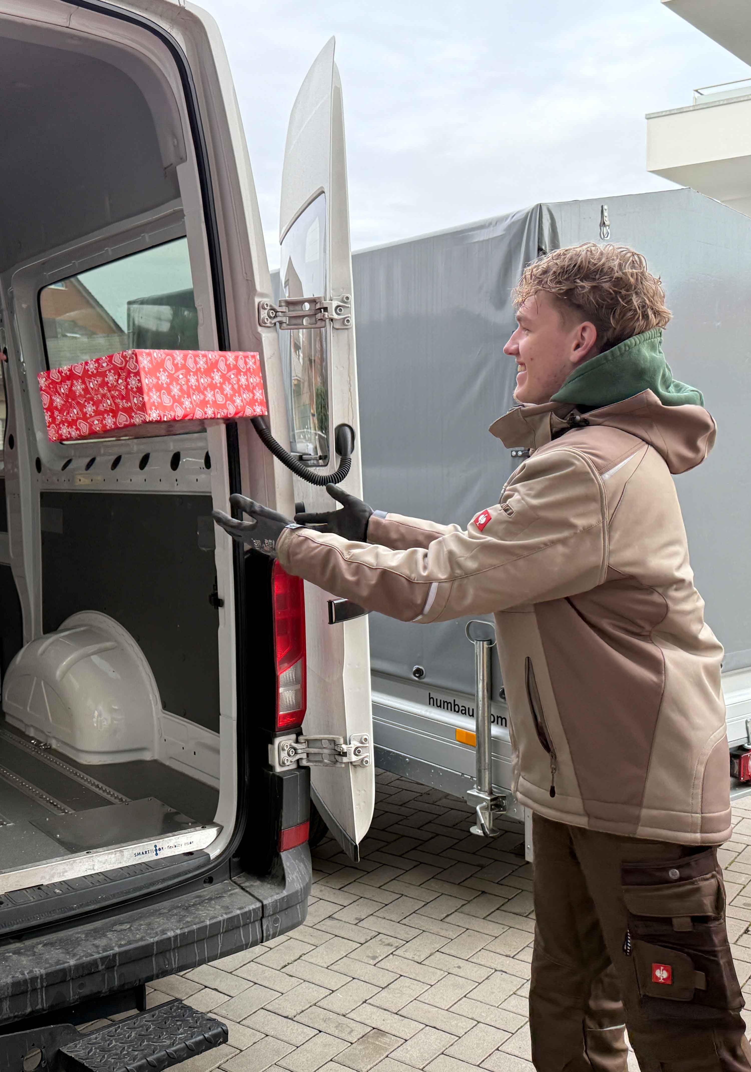 Service Image
