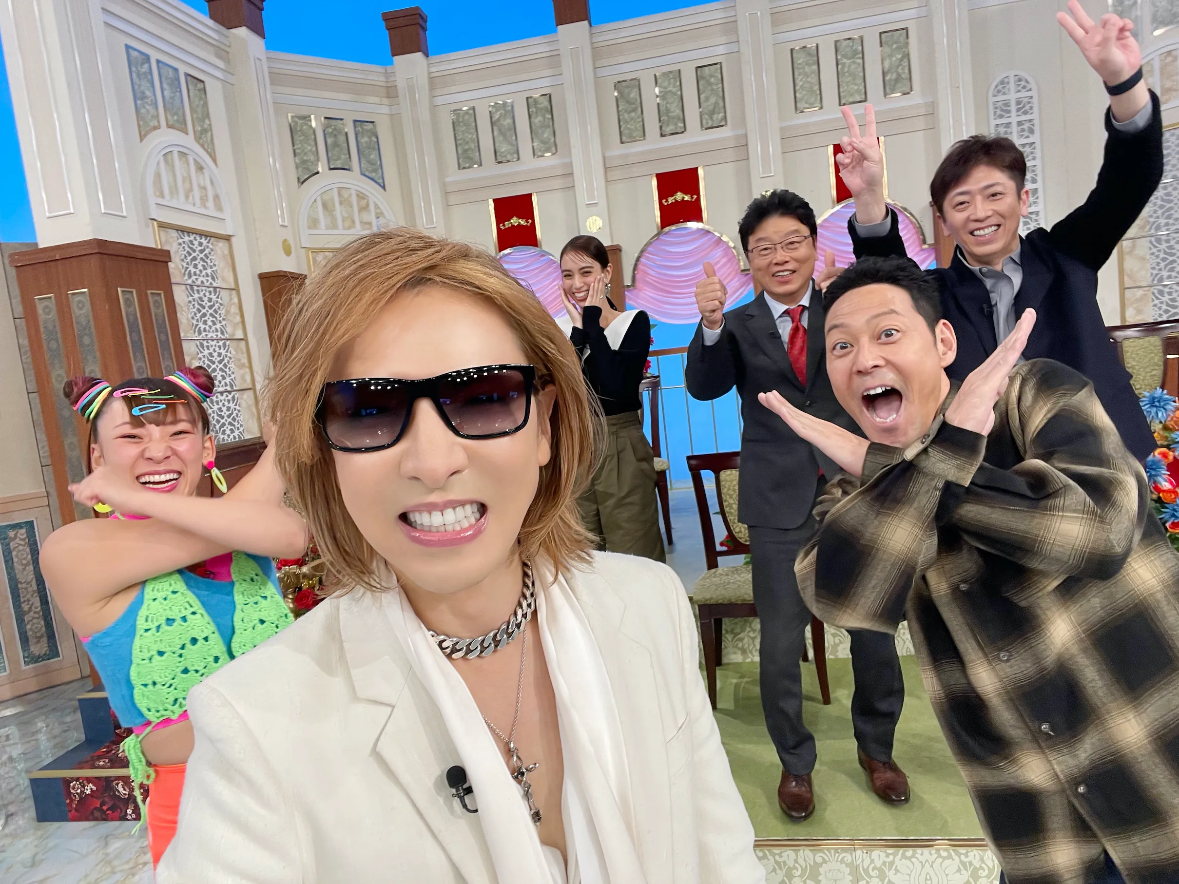 YOSHIKI on "Gyoretsu Special" variety TV show