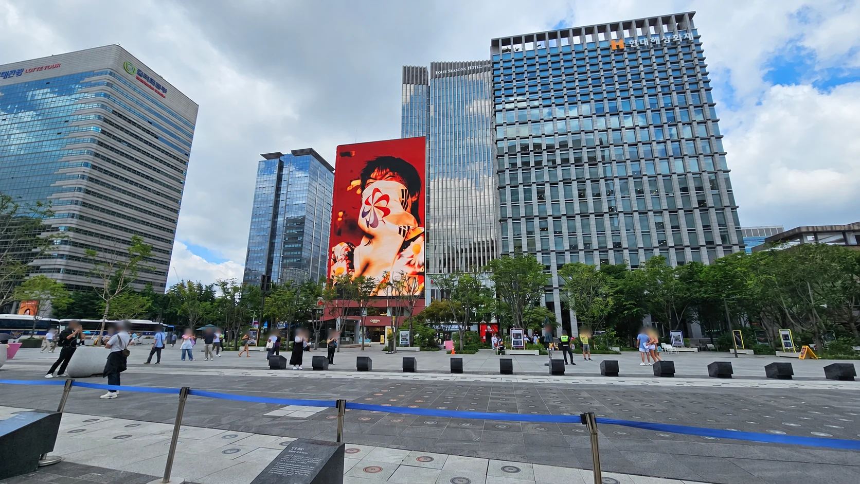 Gwanghwamun Segwang Building LUMI Media · STREET VIEW