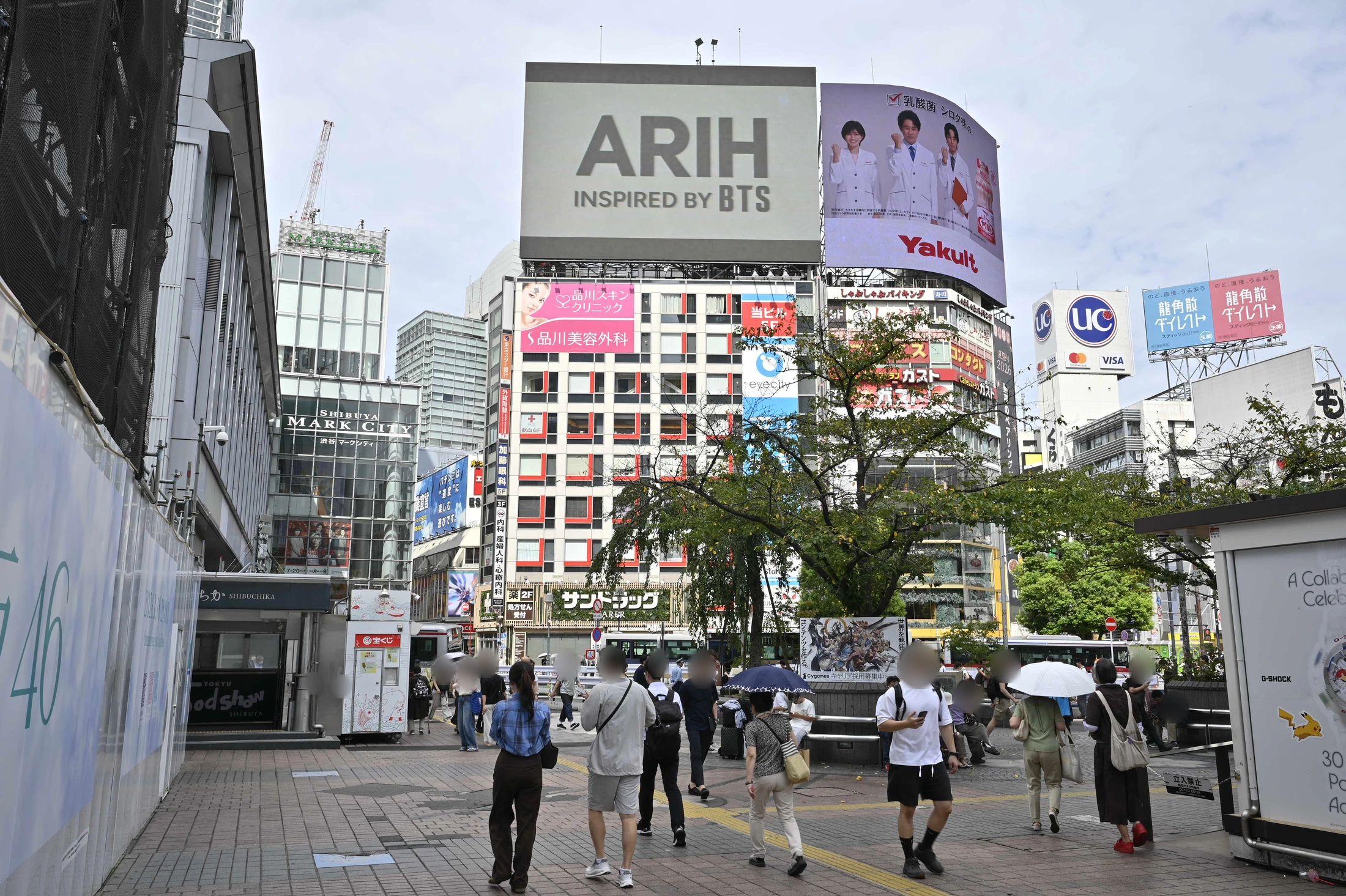 Tokyo Shibuya Hachiko Square HIT VISION · SHIBUHACHI HIT VISION seen from Hachiko Square