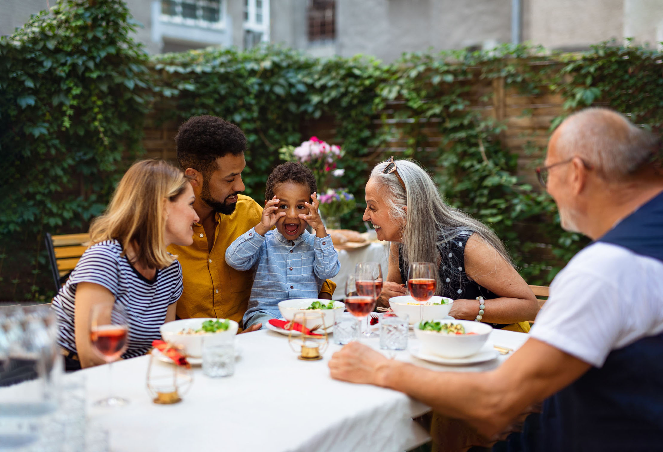 How to avoid family drama at holiday gatherings