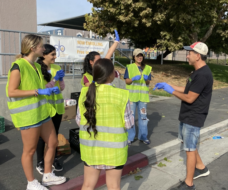 kids volunteer program