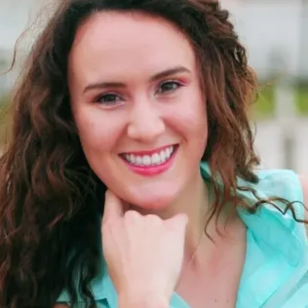 Roshel of Merry Madden smiling