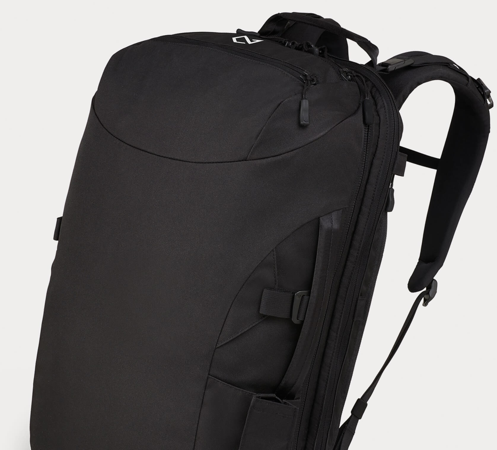 Deep Dive | Carry-on 3.0 Bag | Minaal