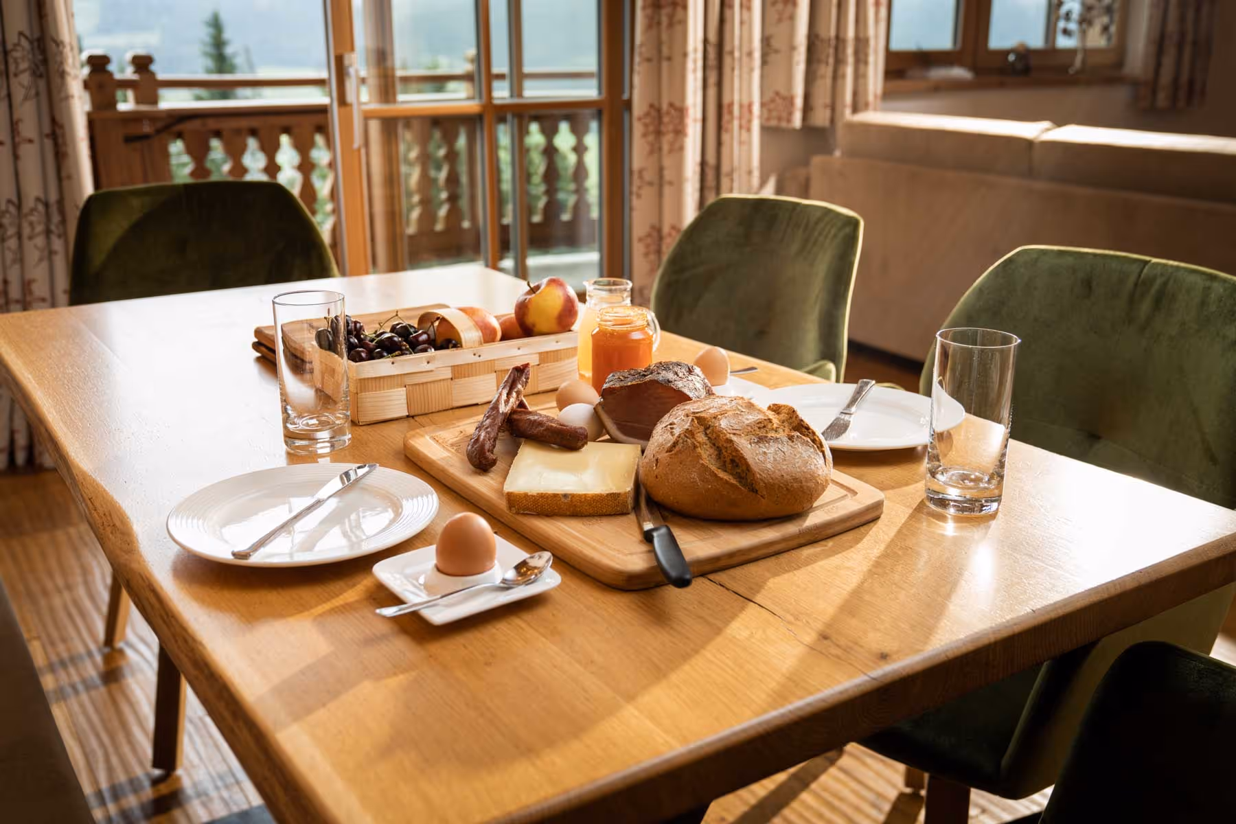 Frisch zubereitetes Frühstück in einem Naschberghof-Appartement.