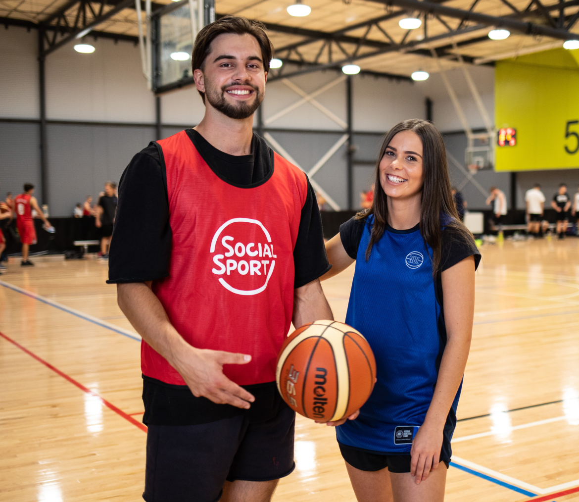 A team of Futsal players posing for a picture